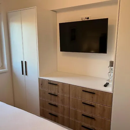 Luxury-mandre Mandre