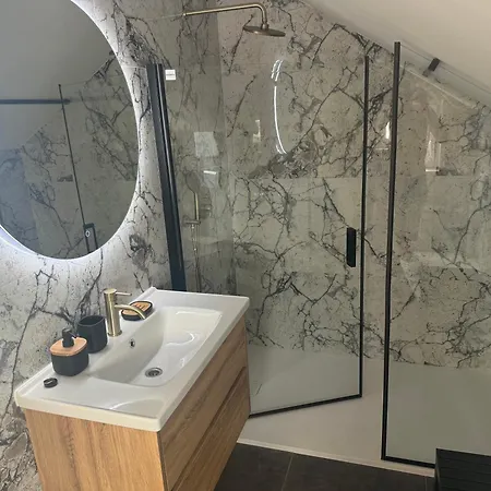 Luxury-mandre Διαμέρισμα *